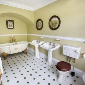 Mulberry Bedroom en-suite bathroom. Image: Venetia Norrington